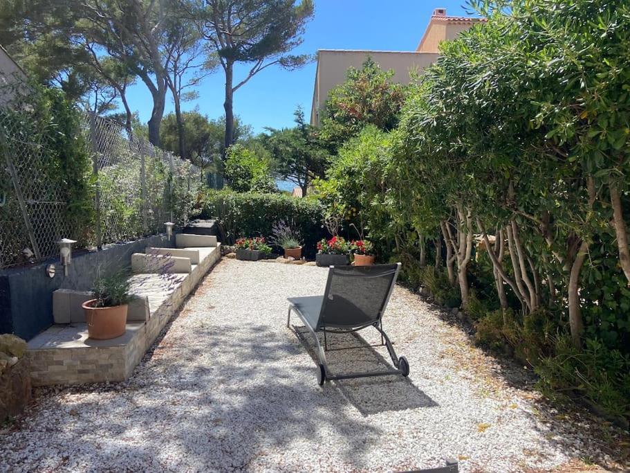 Apartamento Entier T2 Climatise, Parking Gratuit, Jardin, A 2min A Pied Sanary-sur-Mer